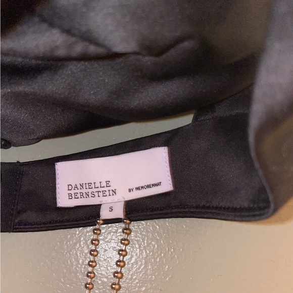 NWT WeWoreWhat V neck Underwire Top - Picture 3 of 5